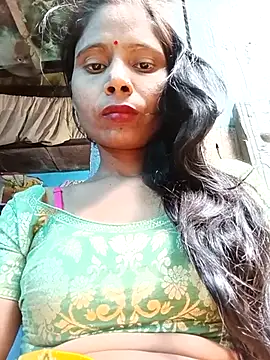 Snapshot of Kajal__Mehra chatting on 7, 4, 2026 Kajal Mehra online show from 7, 4, 2026