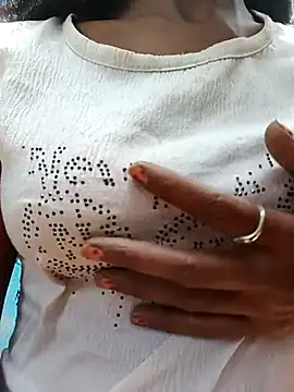 Snapshot of Kajal__Mehra chatting on 9, 4, 2026 Kajal Mehra online show from 9, 4, 2026