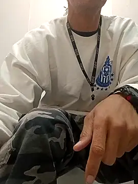 Snapshot of CirocObama69 chatting on 11, 1, 2026 CirocObama69 online show from 11, 1, 2026