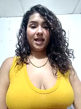 BrendaGirs online show from 20, 2, 2025