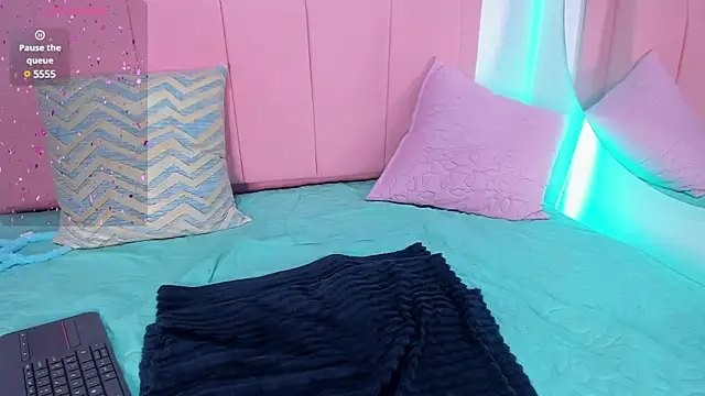 amandalee01 online show from 13, 3, 2025