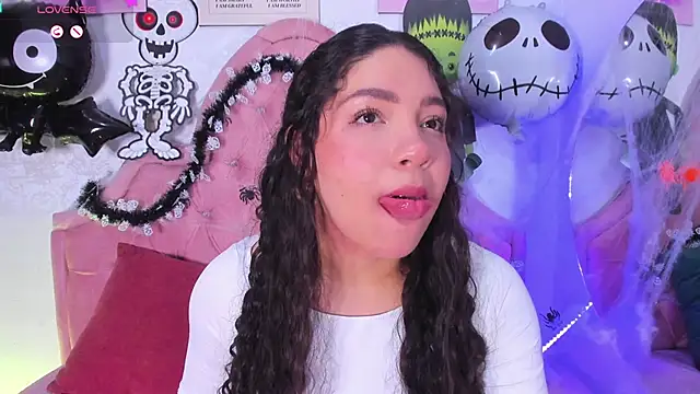 amandalee01 online show from 15, 10, 2025