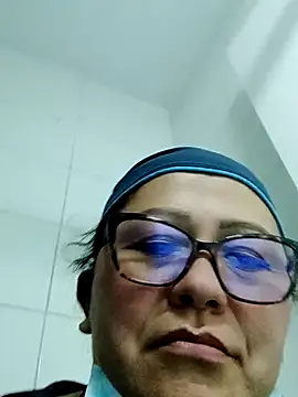 Snapshot of Darly_Gomez chatting on 12, 1, 2025 Darly Gomez online show from 12, 1, 2025