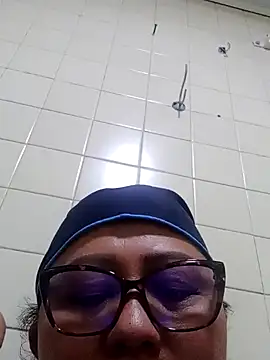 Snapshot of Darly_Gomez chatting on 16, 1, 2025 Darly Gomez online show from 16, 1, 2025