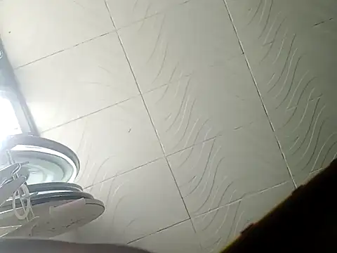 Snapshot of Darly_Gomez chatting on 8, 2, 2025 Darly Gomez online show from 8, 2, 2025