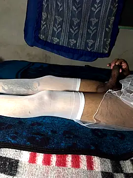 Snapshot of manuamador chatting on 17, 10, 2025 manuamador online show from 17, 10, 2025