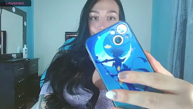 Snapshot of karla_zambrano chatting on 7, 11, 2025 karla zambrano online show from 7, 11, 2025