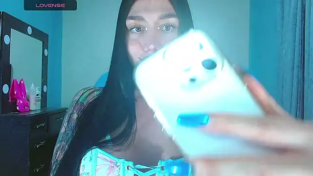 Snapshot of karla_zambrano chatting on 20, 2, 2026 karla zambrano online show from 20, 2, 2026