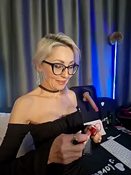 Milforja online show from 19, 12, 2025