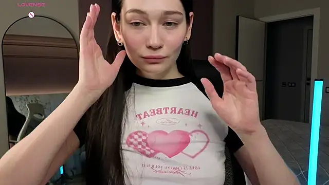 Snapshot of Misty_Rose chatting on 8, 2, 2025 Misty Rose online show from 8, 2, 2025