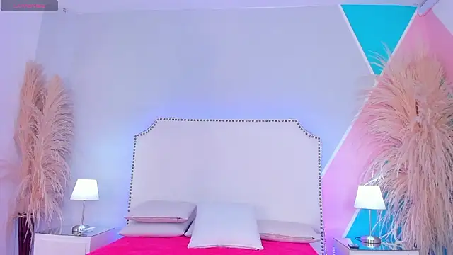 Snapshot of aggy_castel chatting on 17, 3, 2026 aggy castel online show from 17, 3, 2026