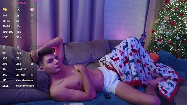 Snapshot of Walt_Enjoy chatting on 18, 12, 2024 Walt Enjoy online show from 18, 12, 2024