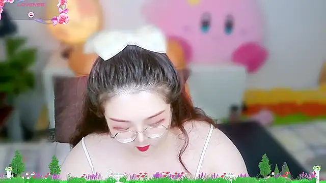 Weiwei5200 online show from 9, 11, 2025