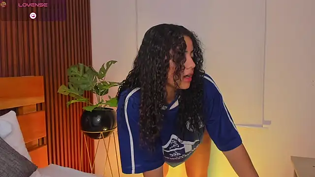 yaya23x online show from 19, 11, 2025