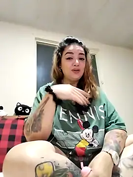 poisson ivy online show from 6, 10, 2025