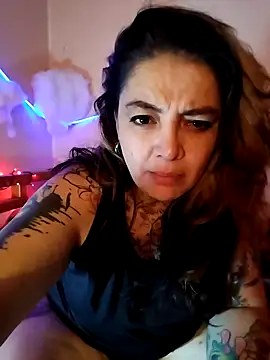 poisson ivy online show from 16, 11, 2025