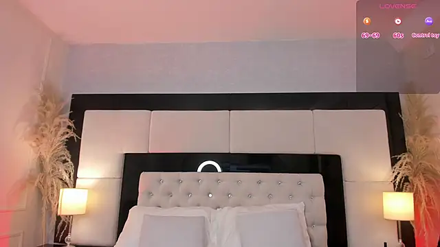 CarlaRossi  online show from 11, 1, 2026