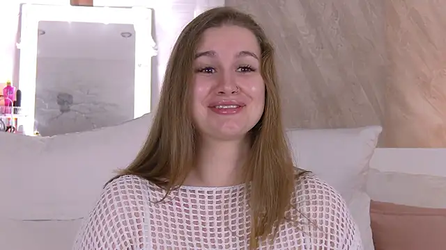 EllieHayes online show from 18, 1, 2026