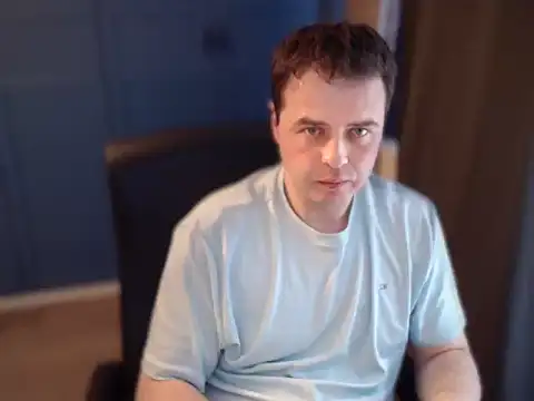 Snapshot of CuteMan33 chatting on 14, 5, 2026 CuteMan33 online show from 14, 5, 2026