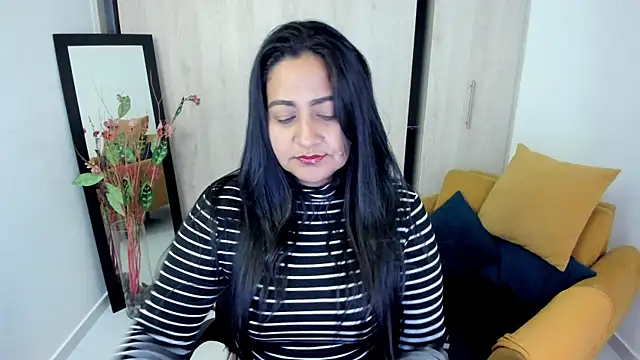 Snapshot of Adele_Sweett chatting on 8, 5, 2026 Adele Sweett online show from 8, 5, 2026