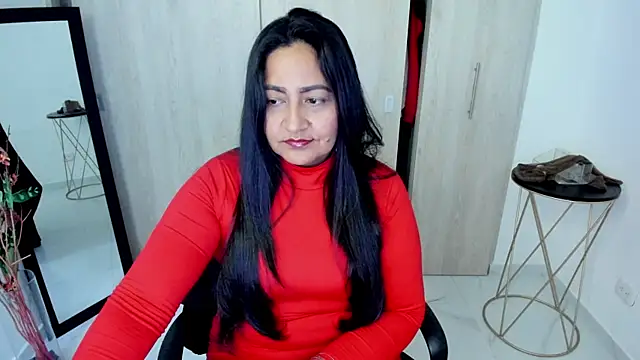 Snapshot of Adele_Sweett chatting on 21, 5, 2026 Adele Sweett online show from 21, 5, 2026