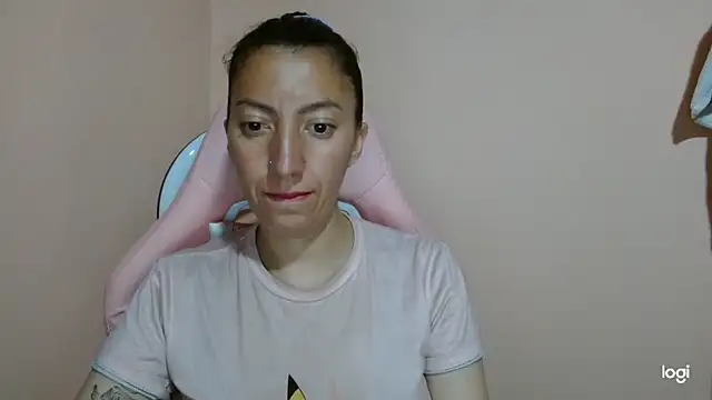 Snapshot of kaybabyhot chatting on 14, 4, 2026 kaybabyhot online show from 14, 4, 2026