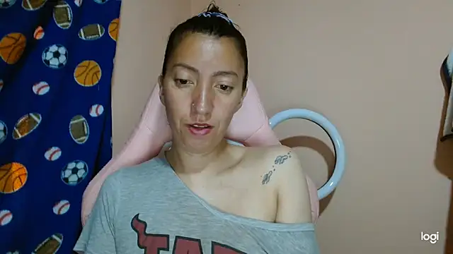 Snapshot of kaybabyhot chatting on 4, 5, 2026 kaybabyhot online show from 4, 5, 2026
