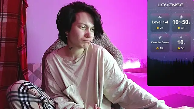 esajukyy online show from 24, 11, 2025