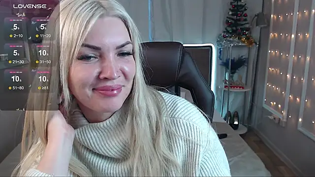 Snapshot of lissa_voxx chatting on 5, 1, 2025 lissa voxx online show from 5, 1, 2025