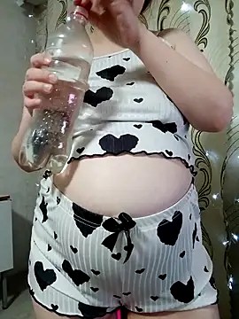 Snapshot of Miranda_Nancy chatting on 8, 11, 2025 Miranda Nancy online show from 8, 11, 2025