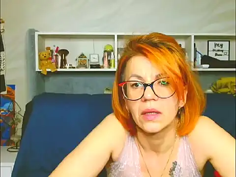 Natali3855 online show from 10, 3, 2025