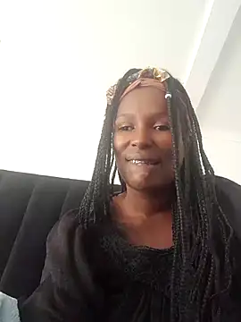 Snapshot of Foxy_Bee chatting on 1, 3, 2025 Foxy Bee online show from 1, 3, 2025