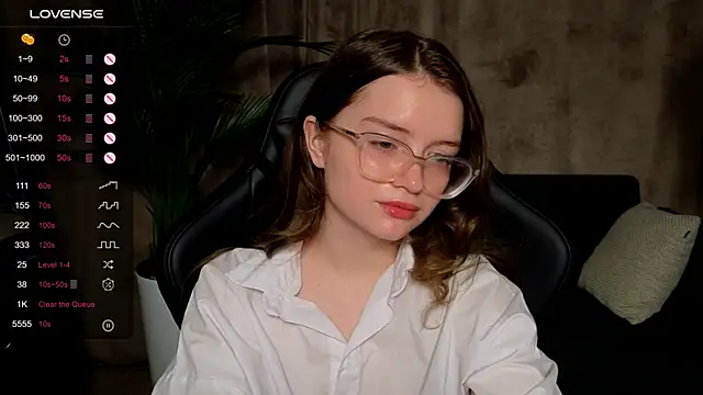 Sonya Glen online show from 19, 9, 2025