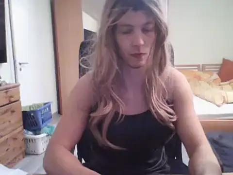 Kinky-Kristina online show from 3, 2, 2025