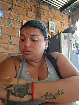 chubby sexy big tits online show from 11, 3, 2025