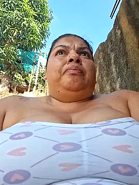chubby sexy big tits online show from 13, 9, 2025