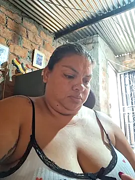 chubby sexy big tits online show from 18, 9, 2025