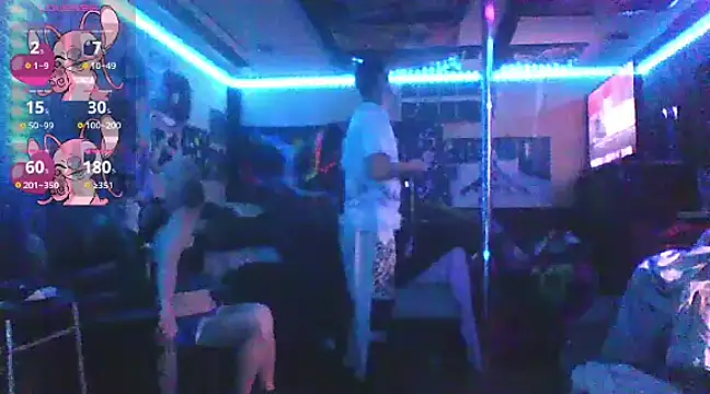 Snapshot of Stonermama666420 chatting on 31, 12, 2024 Stonermama666420 online show from 31, 12, 2024