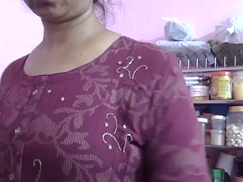 Snapshot of Suhana-sapna chatting on 25, 11, 2025 Suhana-sapna online show from 25, 11, 2025