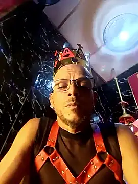 Snapshot of Charly_BC_Dirty chatting on 17, 1, 2026 Charly BC Dirty online show from 17, 1, 2026