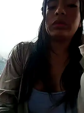 Danna-linyi online show from 8, 2, 2025