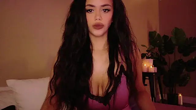 Snapshot of MayaIndica chatting on 7, 3, 2025 MayaIndica online show from 7, 3, 2025