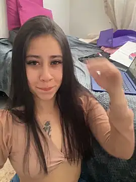 Snapshot of Zoee_t chatting on 18, 2, 2025 Zoee t online show from 18, 2, 2025