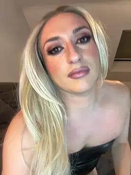littlebambi26 online show from 26, 7, 2026