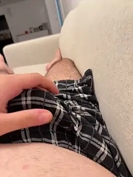 Snapshot of Loco42- chatting on 19, 10, 2025 Loco42- online show from 19, 10, 2025