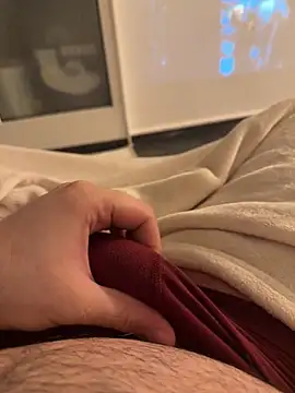 Snapshot of Loco42- chatting on 15, 12, 2025 Loco42- online show from 15, 12, 2025