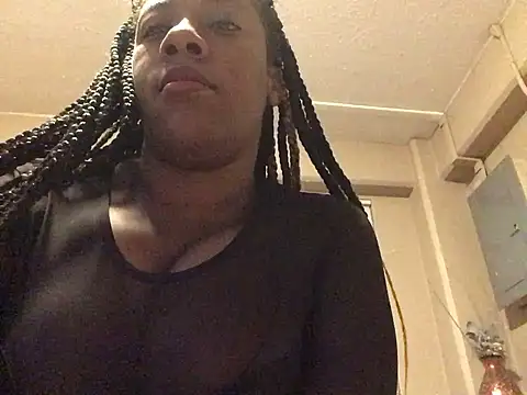 Snapshot of Eboni03 chatting on 16, 12, 2024 Eboni03 online show from 16, 12, 2024