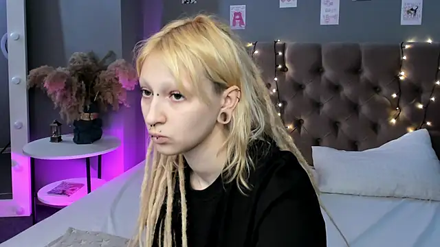 Lexy-Woorhez online show from 21, 2, 2025