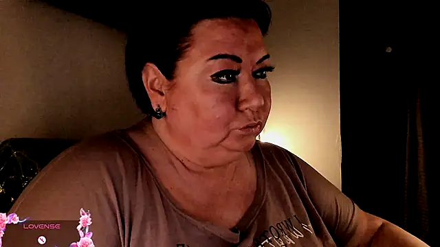 Snapshot of SexxyDreams1 chatting on 14, 9, 2025 SexxyDreams1 online show from 14, 9, 2025