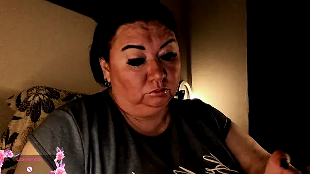 Snapshot of SexxyDreams1 chatting on 1, 10, 2025 SexxyDreams1 online show from 1, 10, 2025